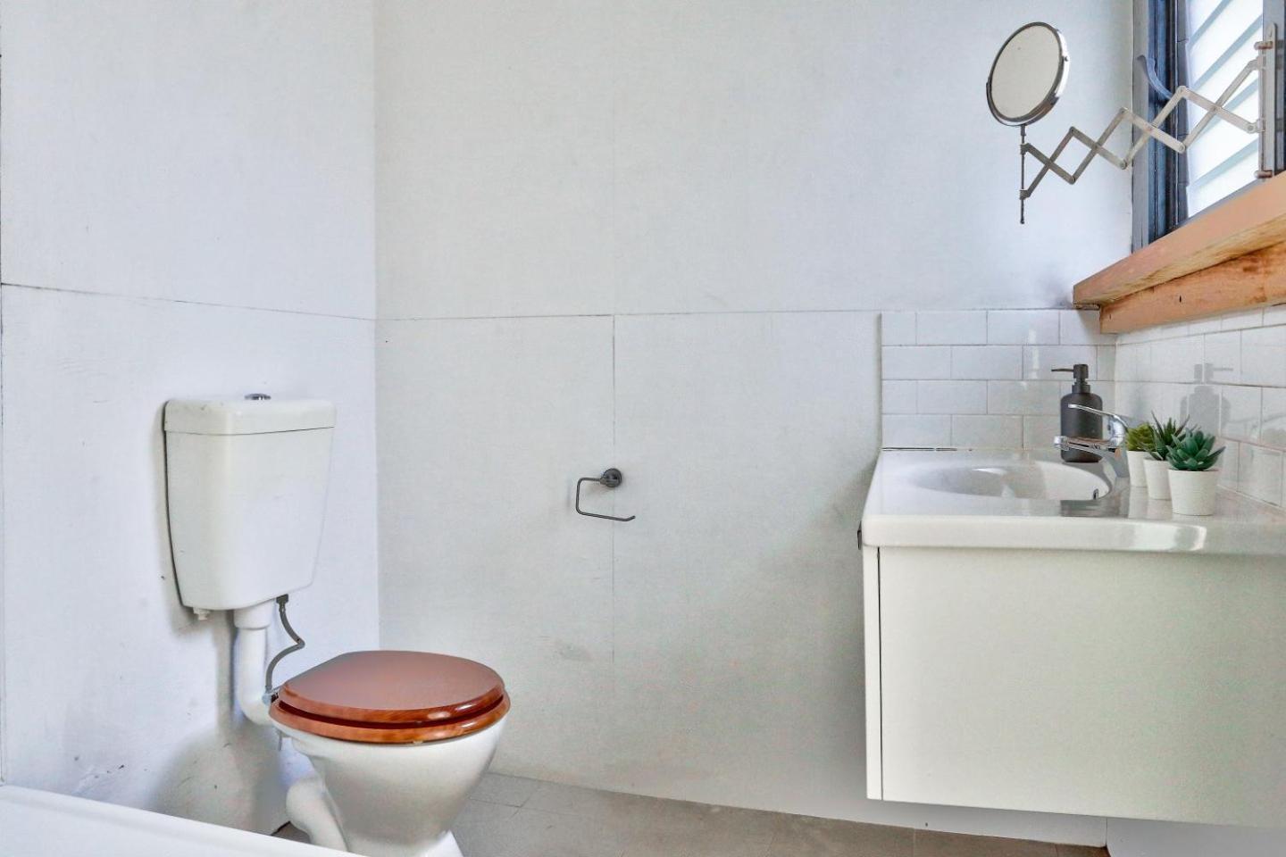 Unique 2 Bedroom House Pyrmont 2 E-Bikes Included Sydney Luaran gambar